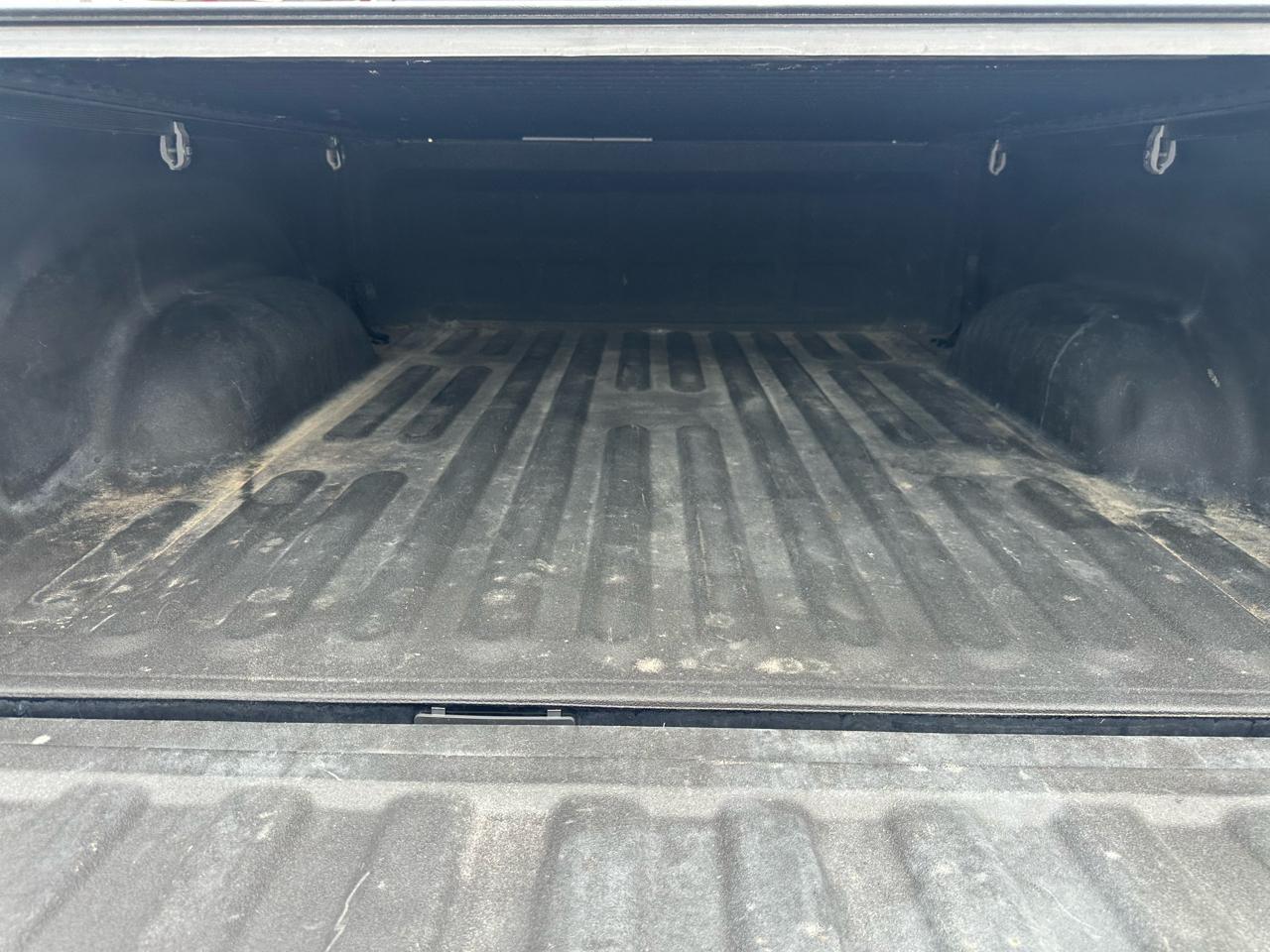 RAM 1500 4WD Quad Cab 140.5" Big Horn 2016