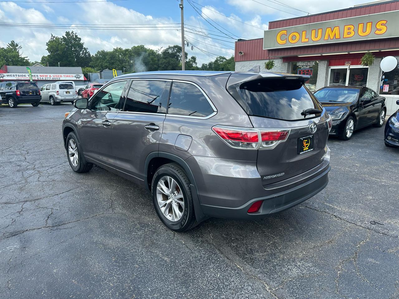 Toyota Highlander AWD 4dr V6 XLE (Natl) 2015
