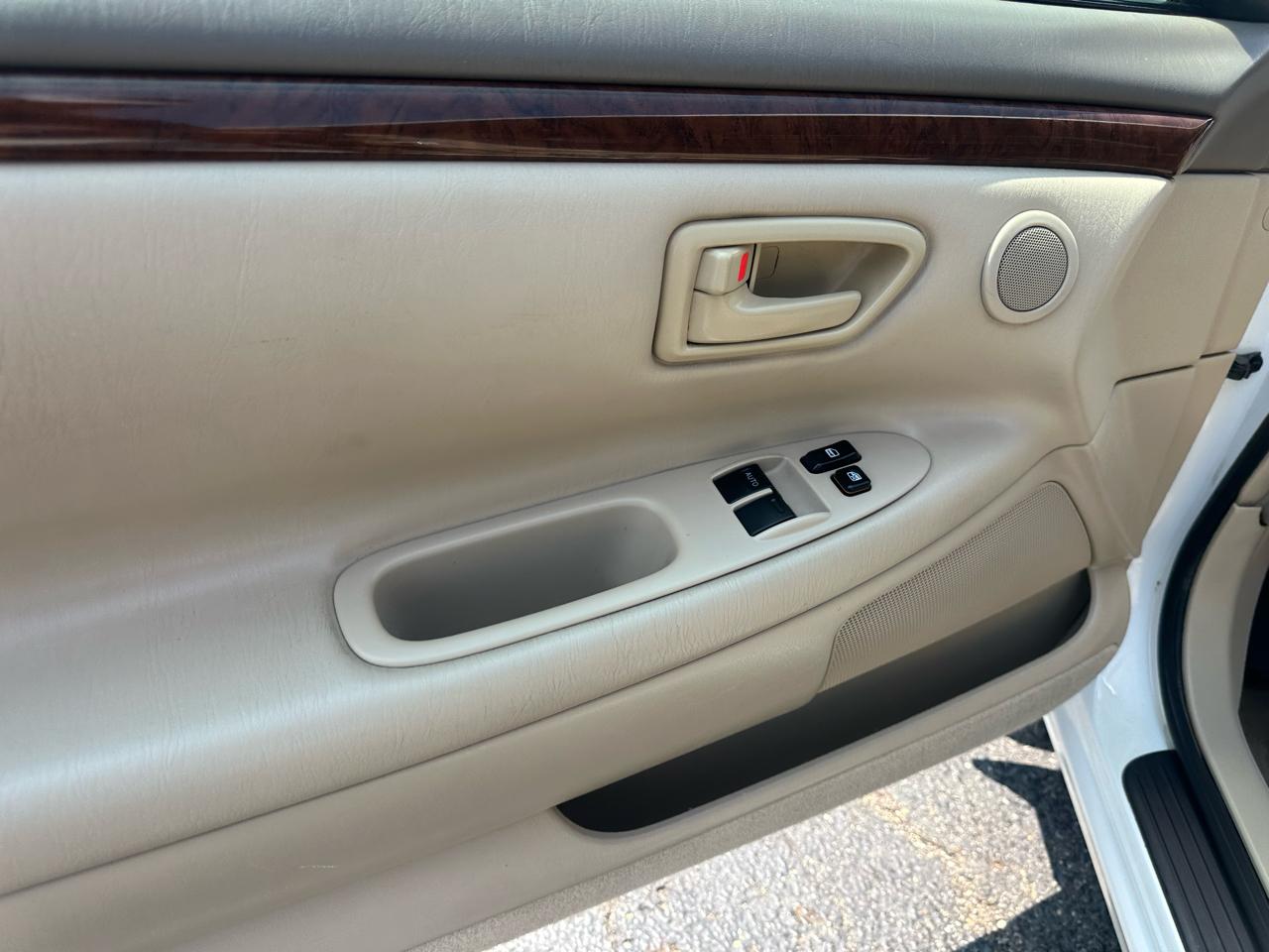 Toyota Camry Solara 2dr Cpe SLE V6 Auto 1999
