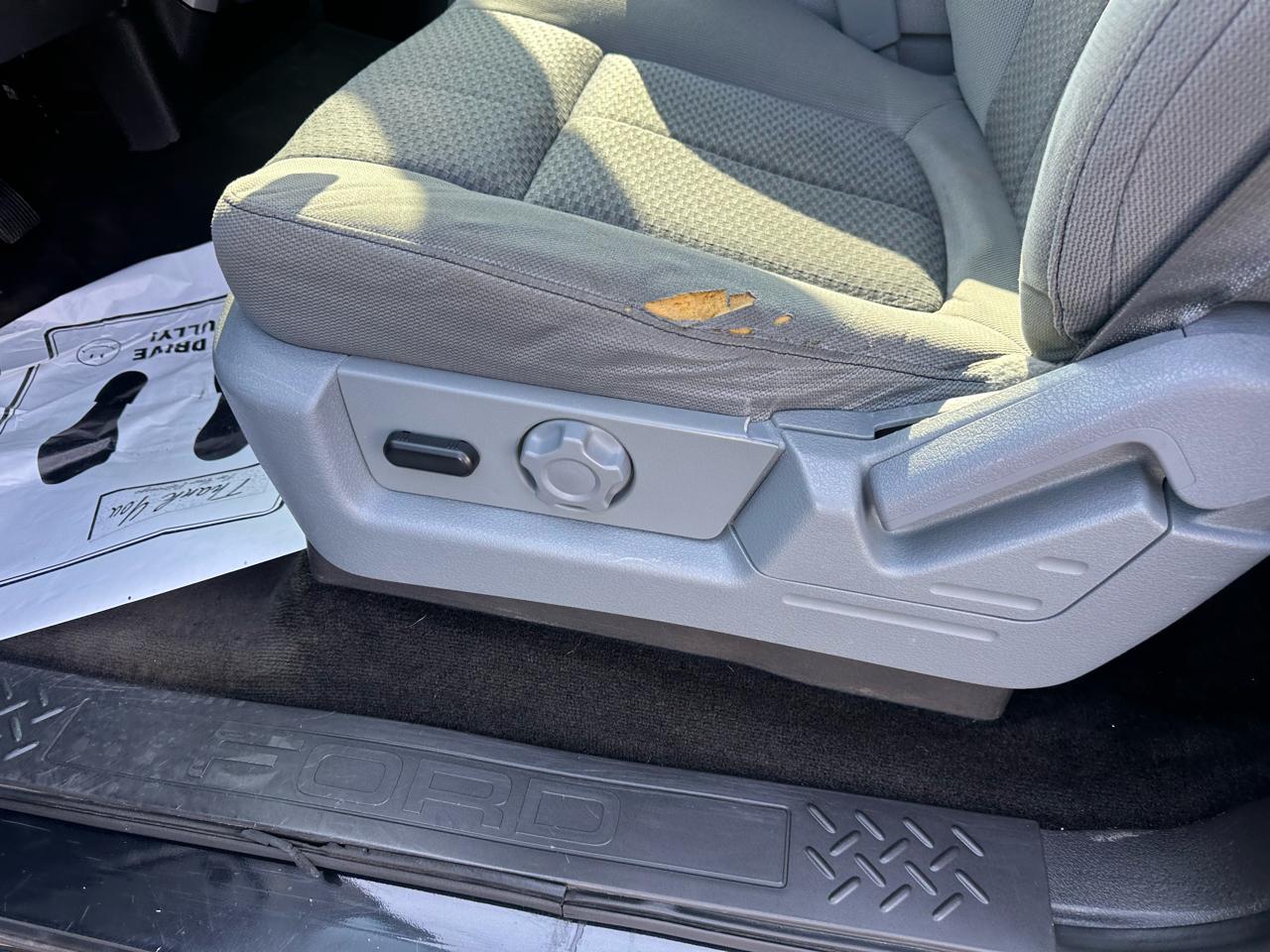 Ford F-150 4WD SuperCrew 145" Platinum 2013