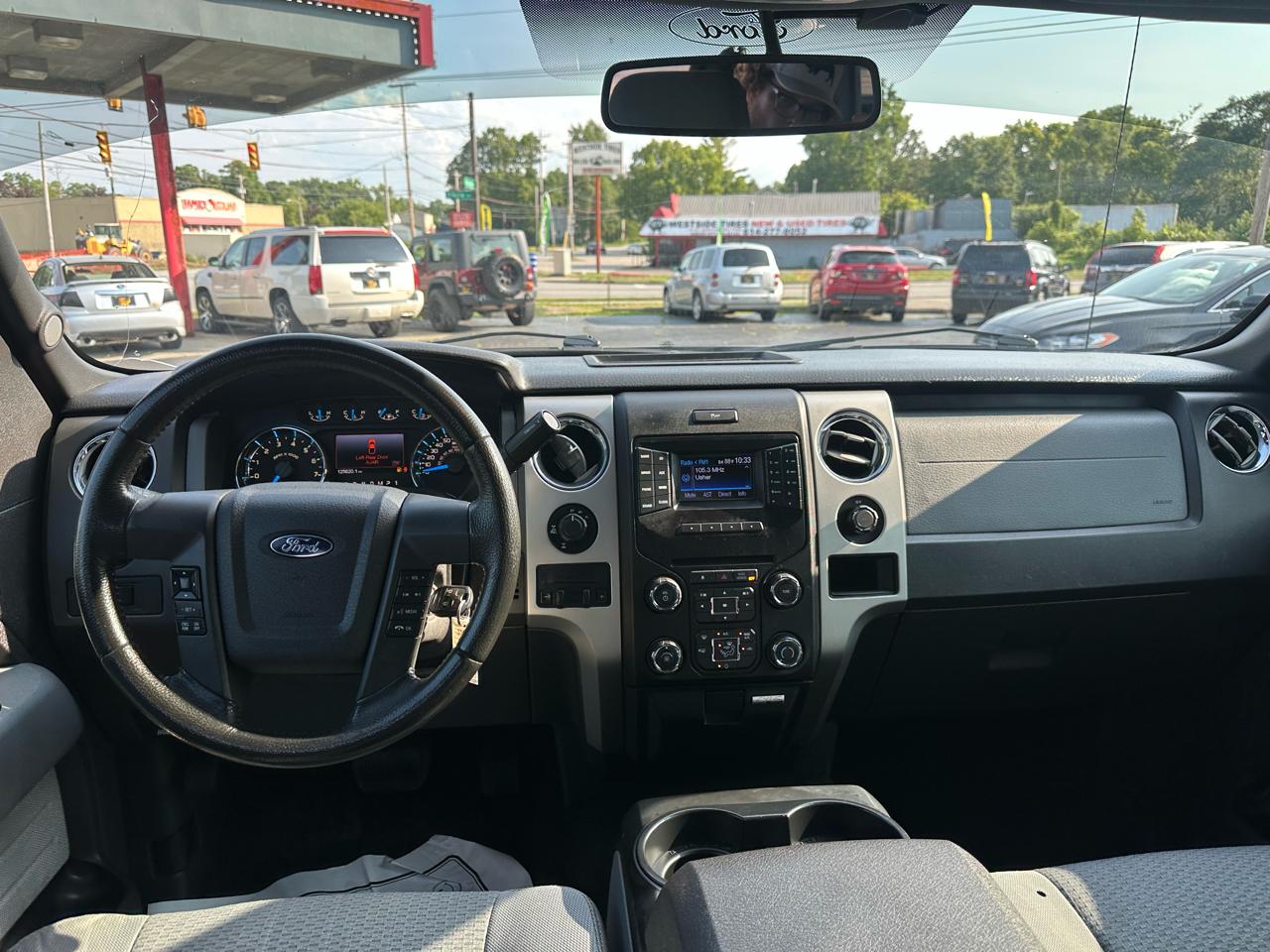 Ford F-150 4WD SuperCrew 145" Platinum 2013