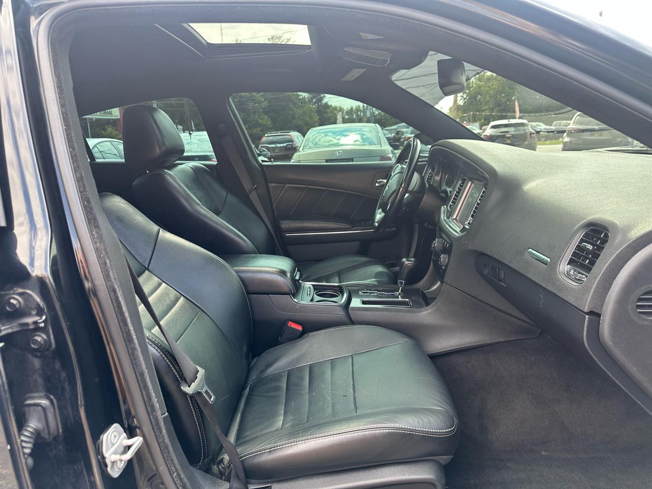 Dodge Charger 4dr Sdn RT Plus AWD 2014