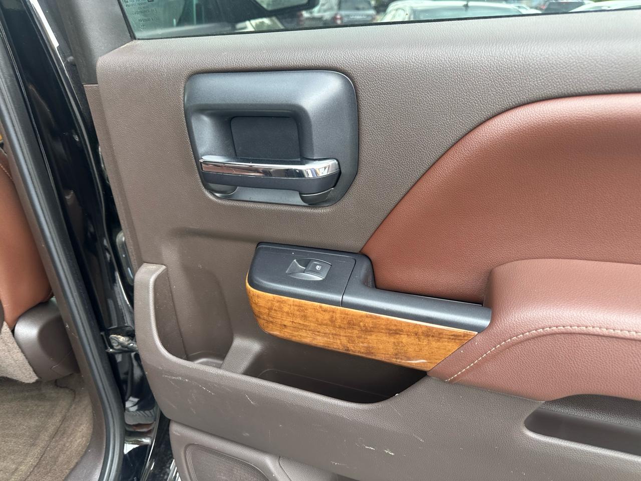Chevrolet Silverado 2500HD  2015