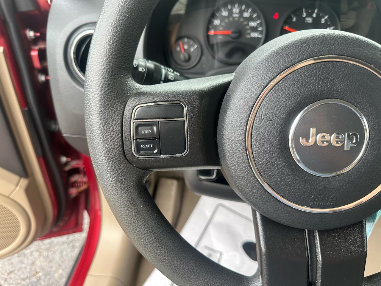 Jeep Patriot FWD 4dr Sport 2012
