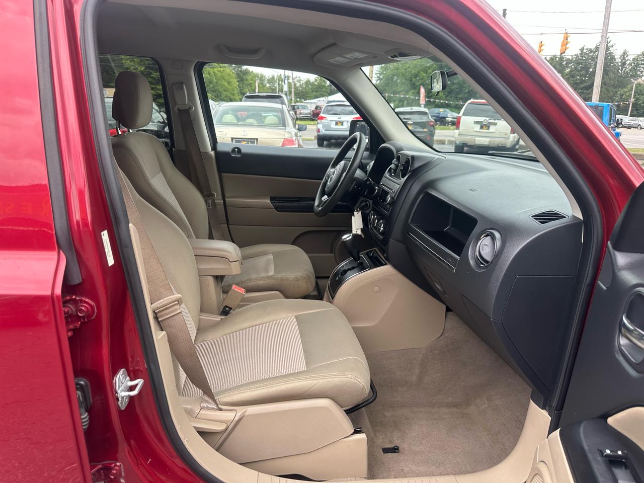 Jeep Patriot FWD 4dr Sport 2012
