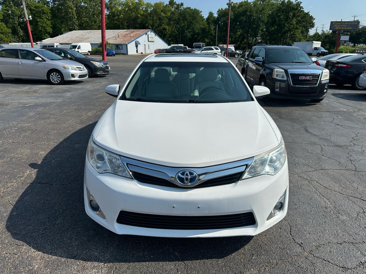 Toyota Camry Hybrid 4dr Sdn XLE (Natl) 2012