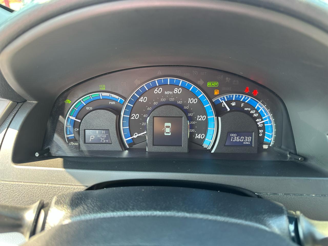 Toyota Camry Hybrid 4dr Sdn XLE (Natl) 2012
