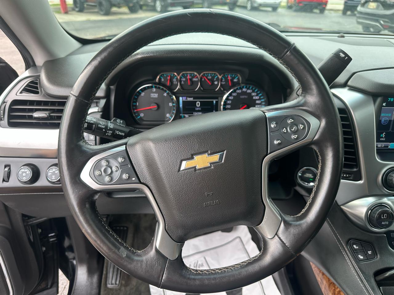 Chevrolet Suburban 4WD 4dr LTZ 2015