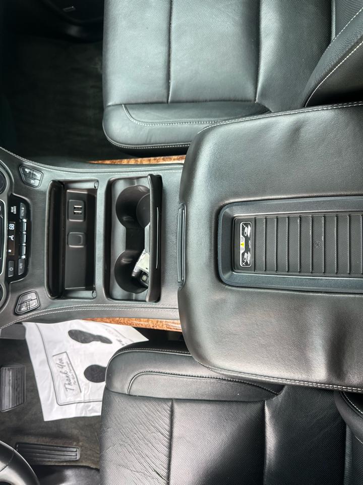 Chevrolet Suburban 4WD 4dr LTZ 2015