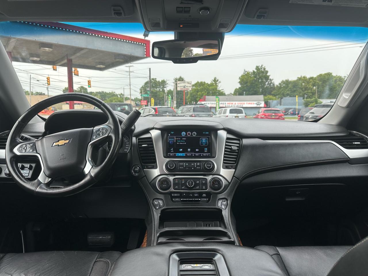 Chevrolet Suburban 4WD 4dr LTZ 2015
