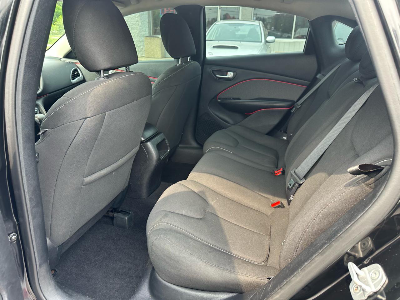 Dodge Dart 4dr Sdn SXT 2013