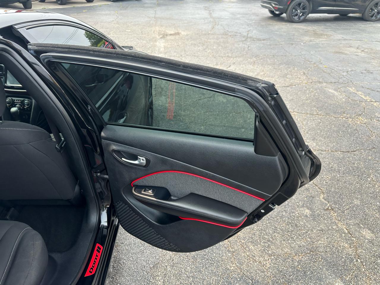 Dodge Dart 4dr Sdn SXT 2013