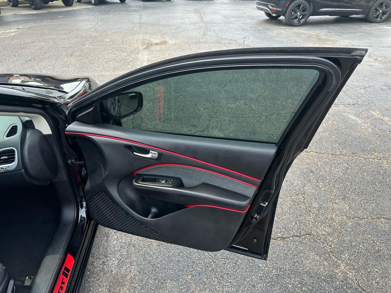 Dodge Dart 4dr Sdn SXT 2013