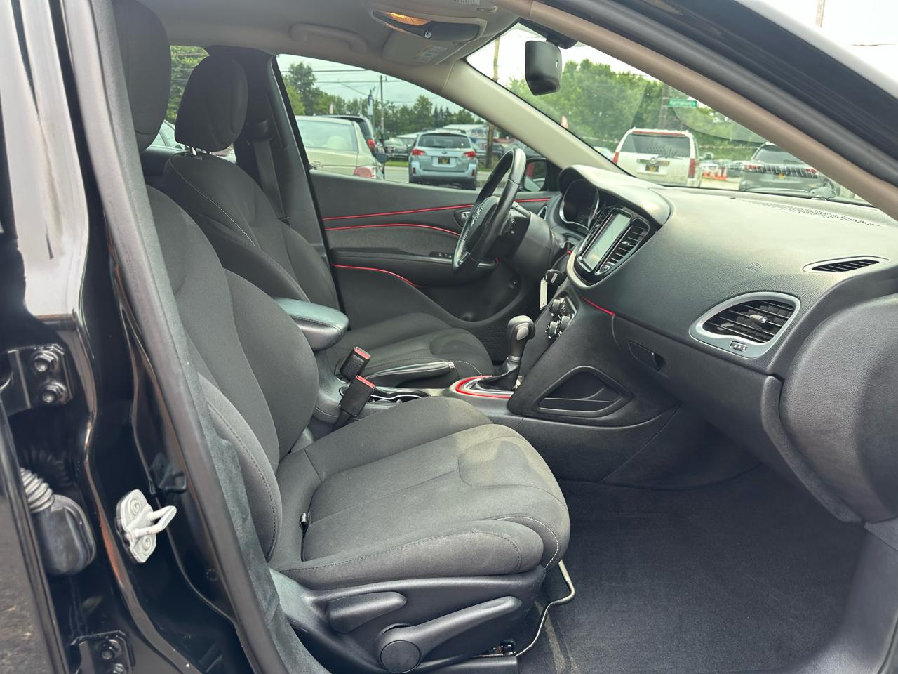 Dodge Dart 4dr Sdn SXT 2013