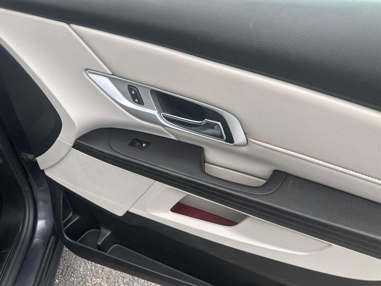 GMC Terrain FWD 4dr SLE w/SLE-1 2017