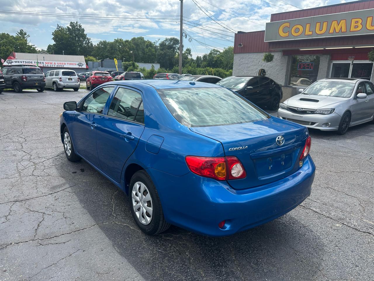 Toyota Corolla 4dr Sdn Man (Natl) 2009