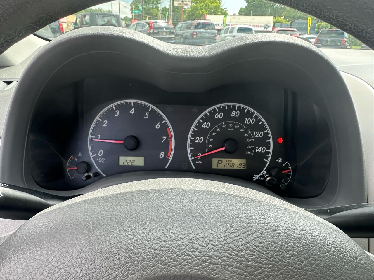 Toyota Corolla 4dr Sdn Man (Natl) 2009