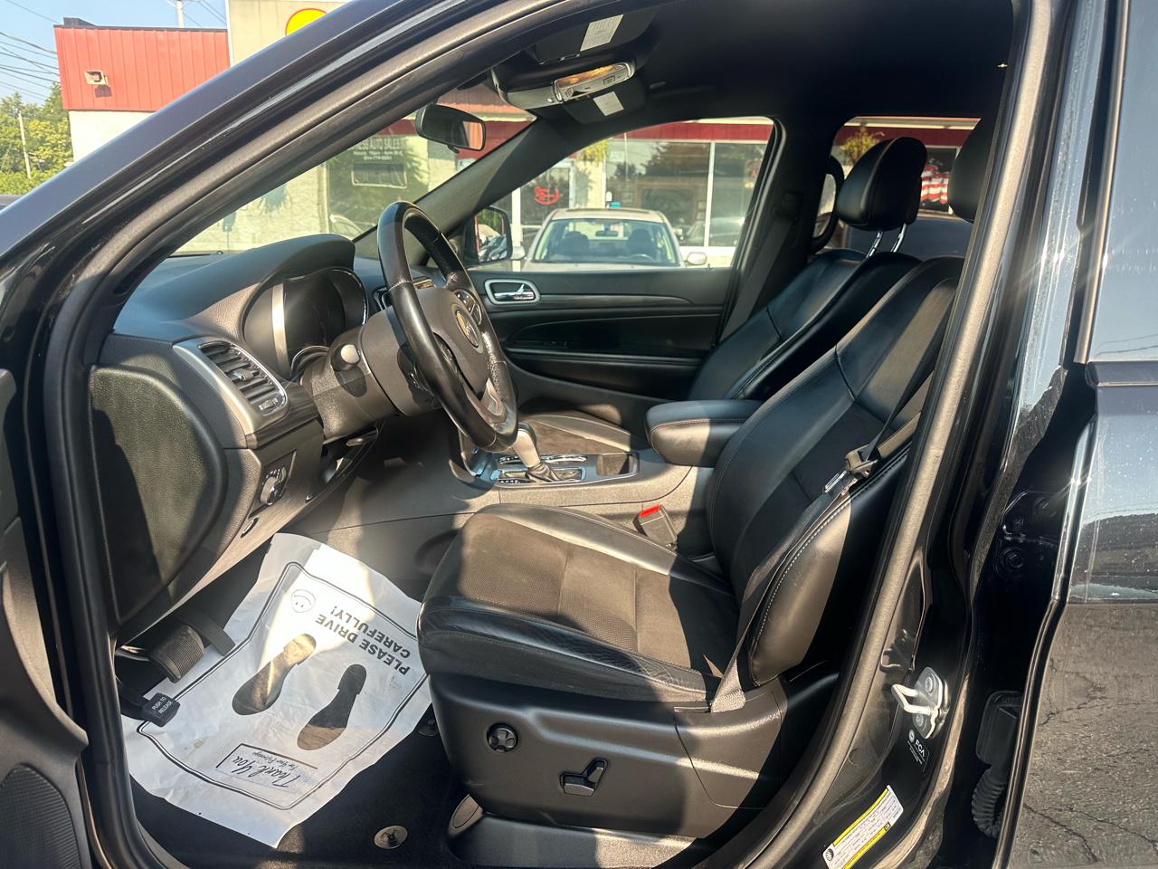 Jeep Grand Cherokee Laredo X 4x4 2021