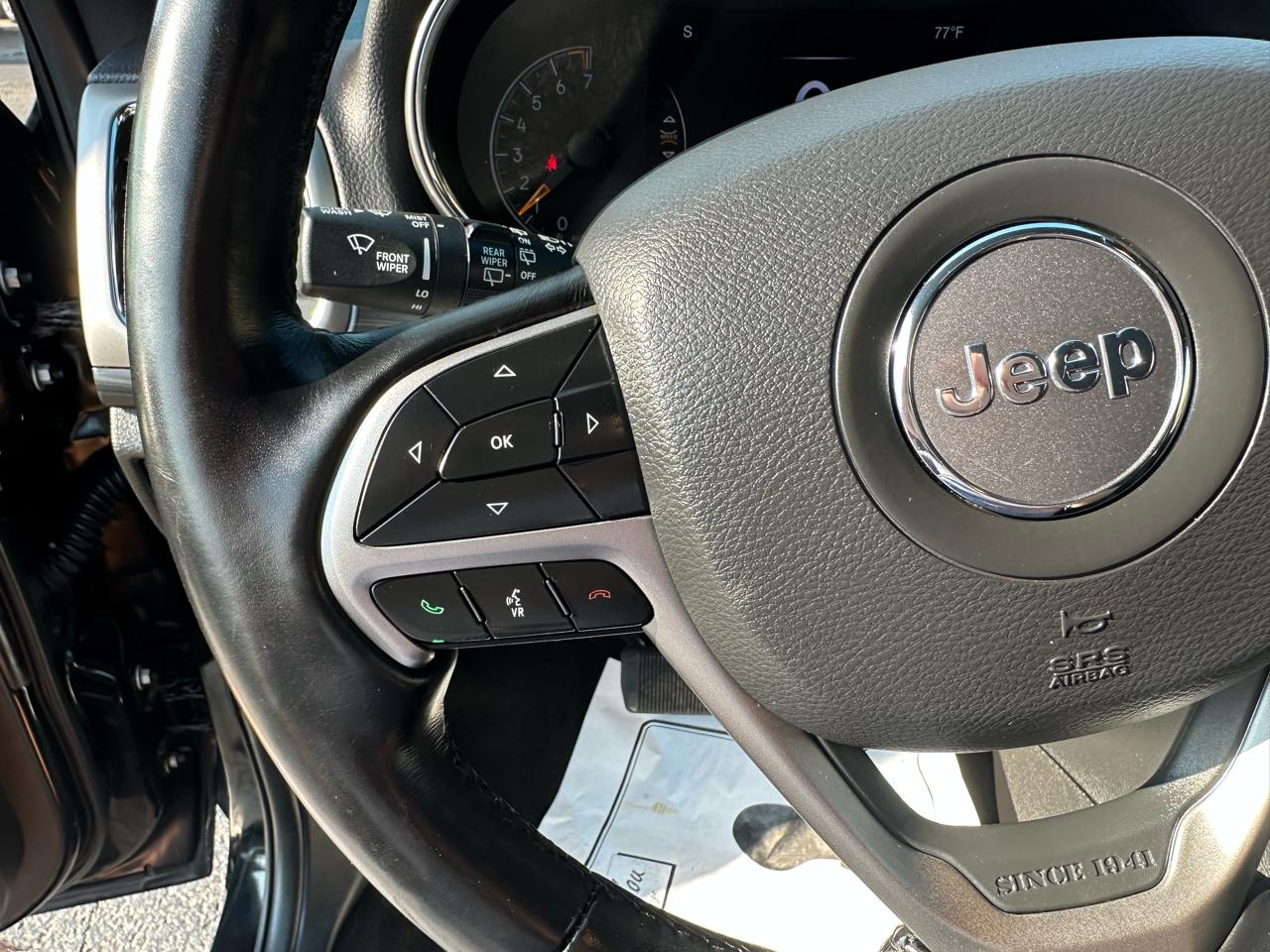 Jeep Grand Cherokee Laredo X 4x4 2021