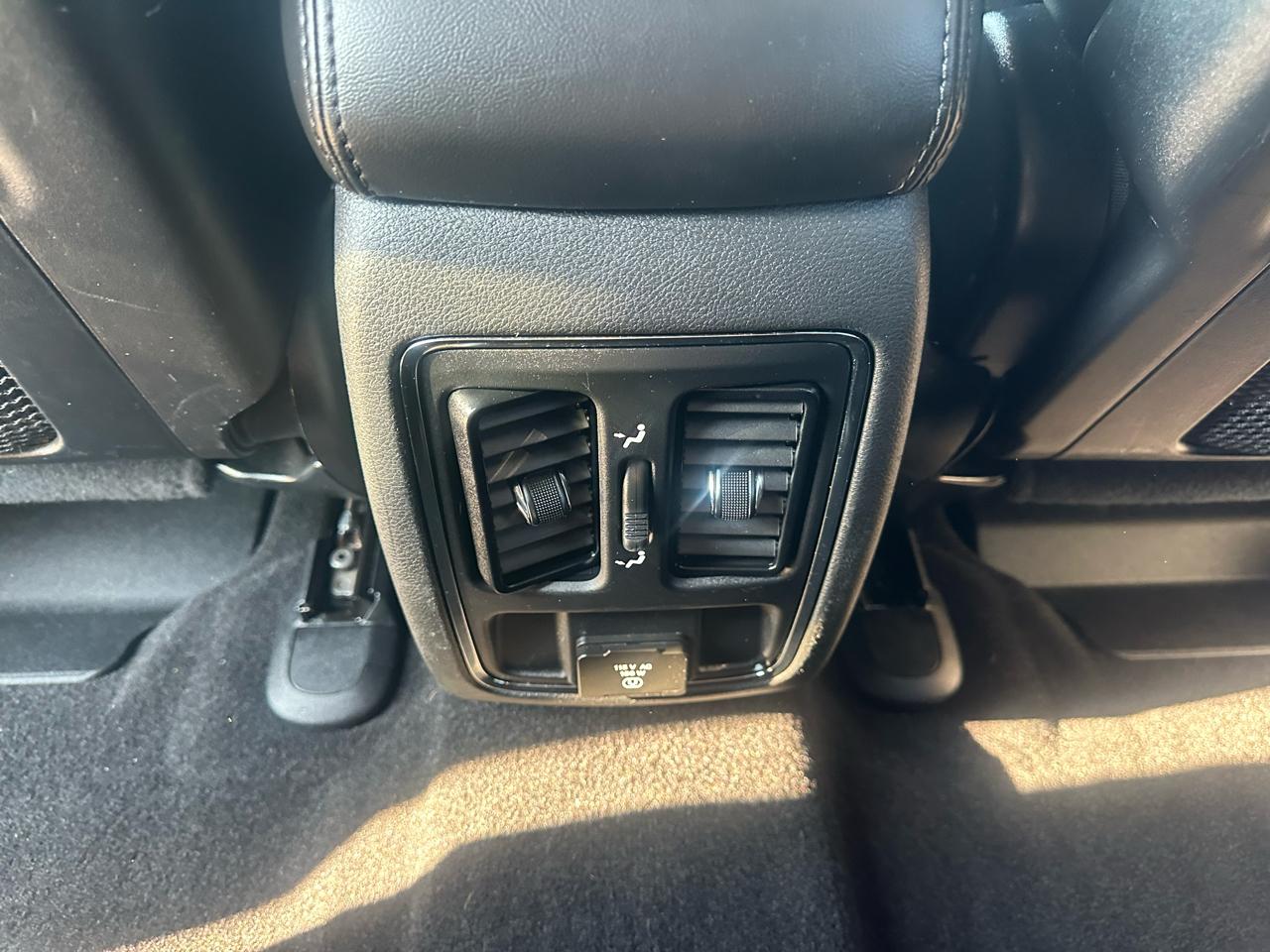 Jeep Grand Cherokee Laredo X 4x4 2021