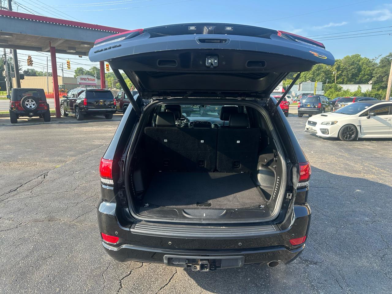 Jeep Grand Cherokee Laredo X 4x4 2021