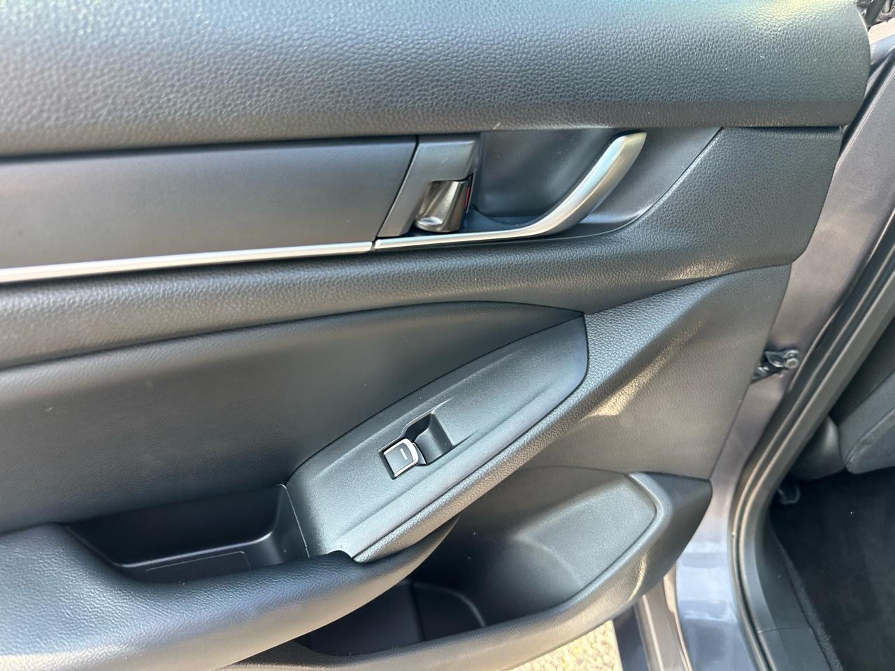 Honda Accord Sedan LX 1.5T CVT 2018