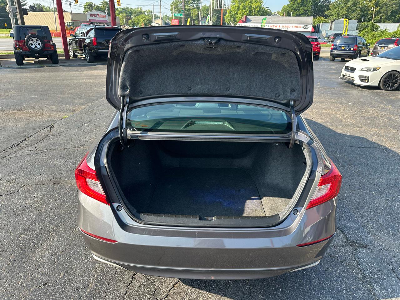 Honda Accord Sedan LX 1.5T CVT 2018