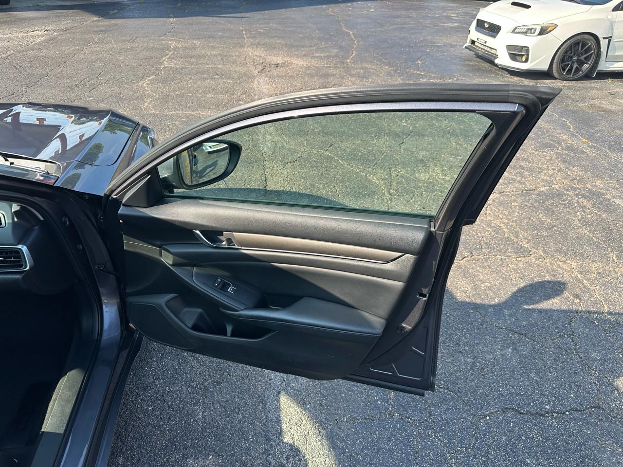 Honda Accord Sedan LX 1.5T CVT 2018