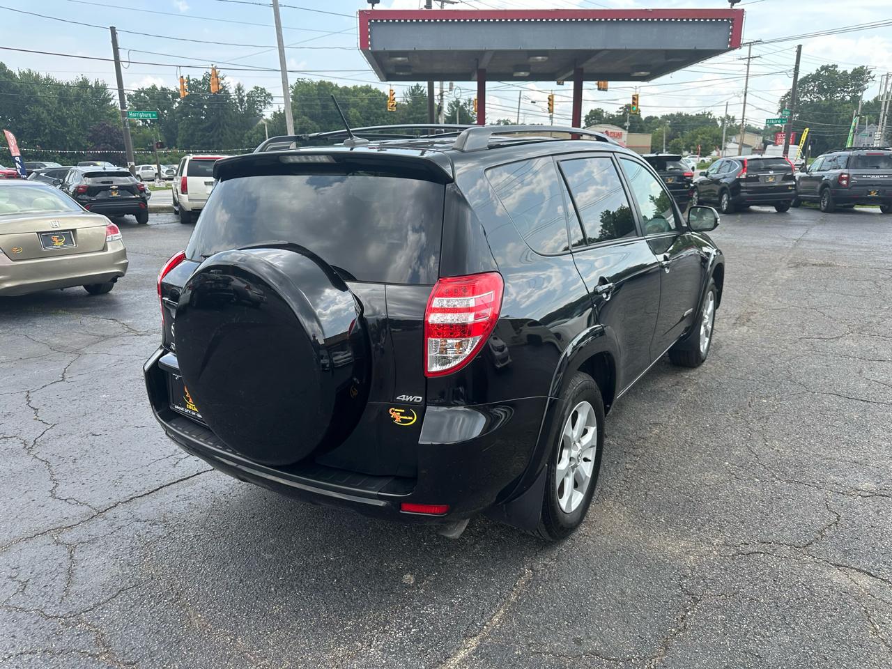 Toyota RAV4 4WD 4dr I4 Limited (Natl) 2012