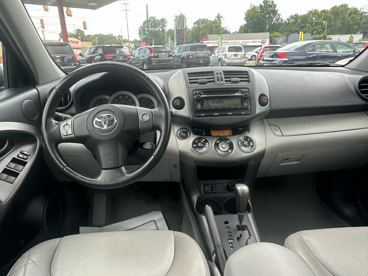 Toyota RAV4 4WD 4dr I4 Limited (Natl) 2012