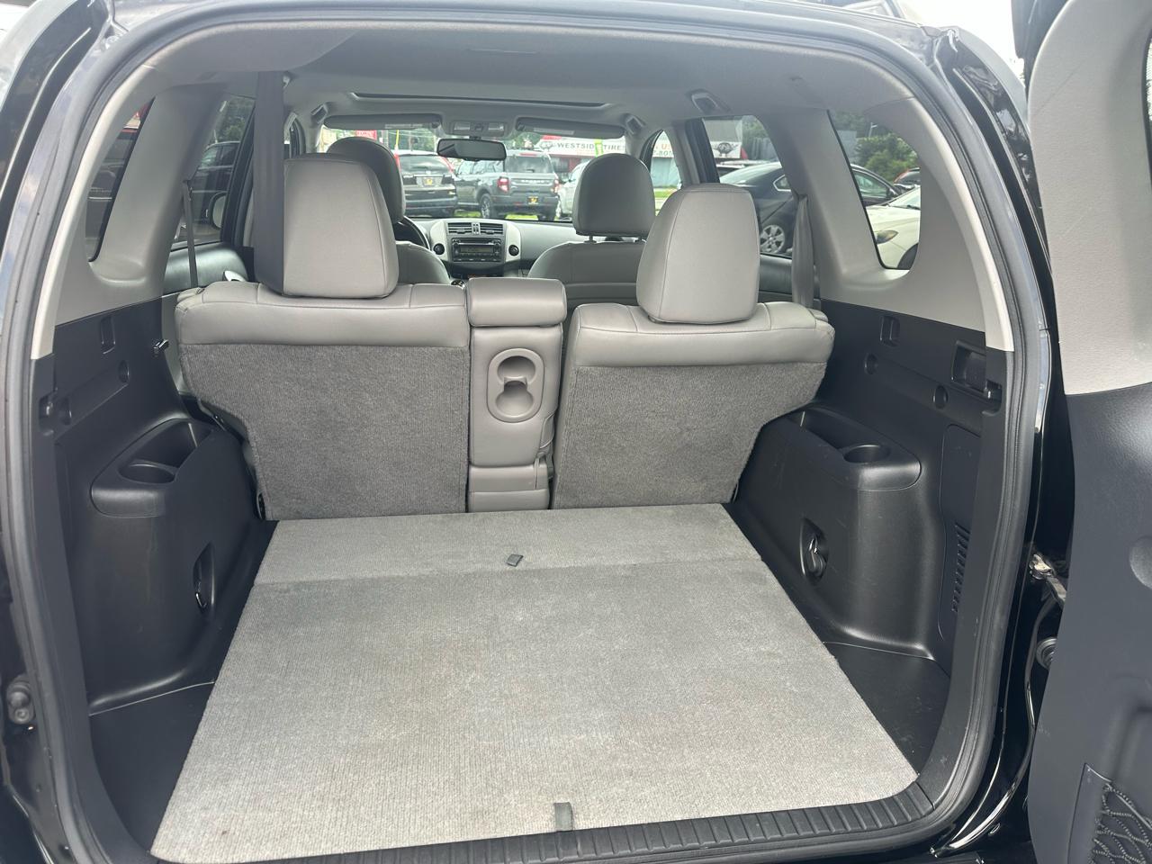 Toyota RAV4 4WD 4dr I4 Limited (Natl) 2012