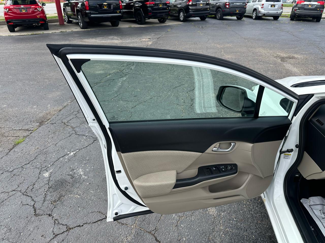 Honda Civic Sdn 4dr Auto LX 2013
