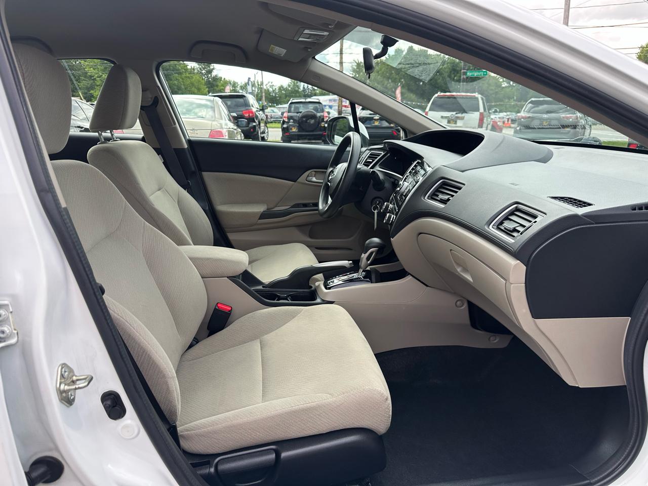 Honda Civic Sdn 4dr Auto LX 2013