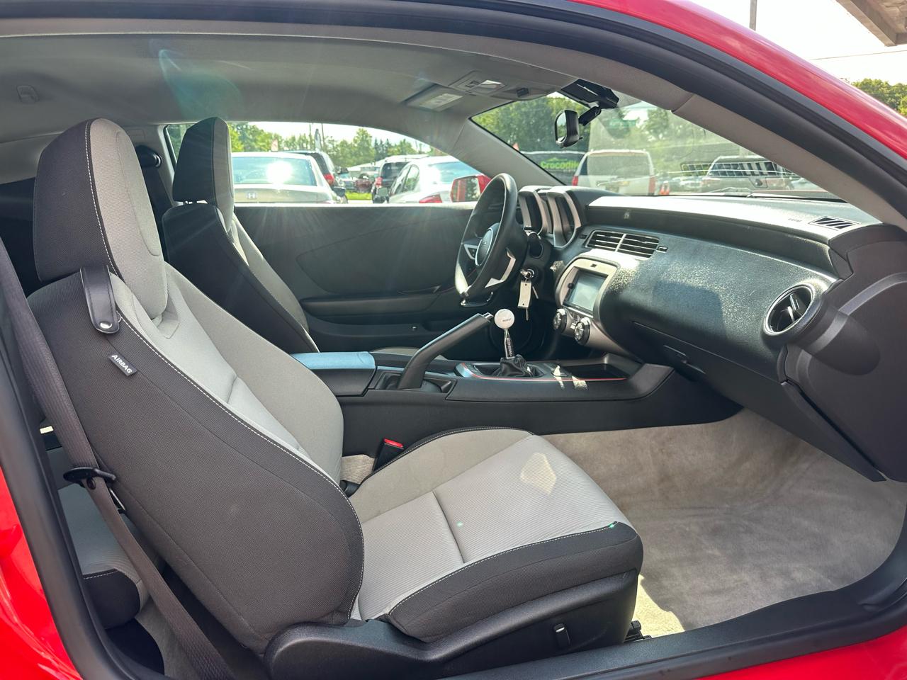 Chevrolet Camaro 2dr Cpe 1LT 2010