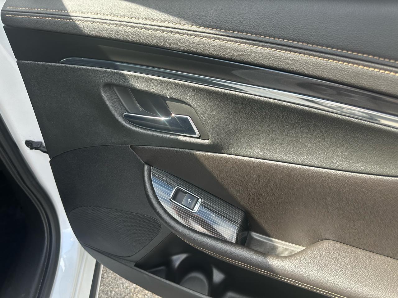 Chevrolet Impala 4dr Sdn Premier w/2LZ 2017