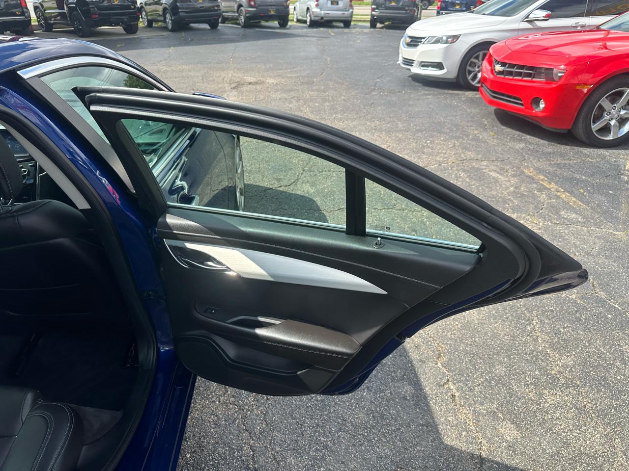Cadillac ATS 4dr Sdn 2.5L Luxury RWD 2014