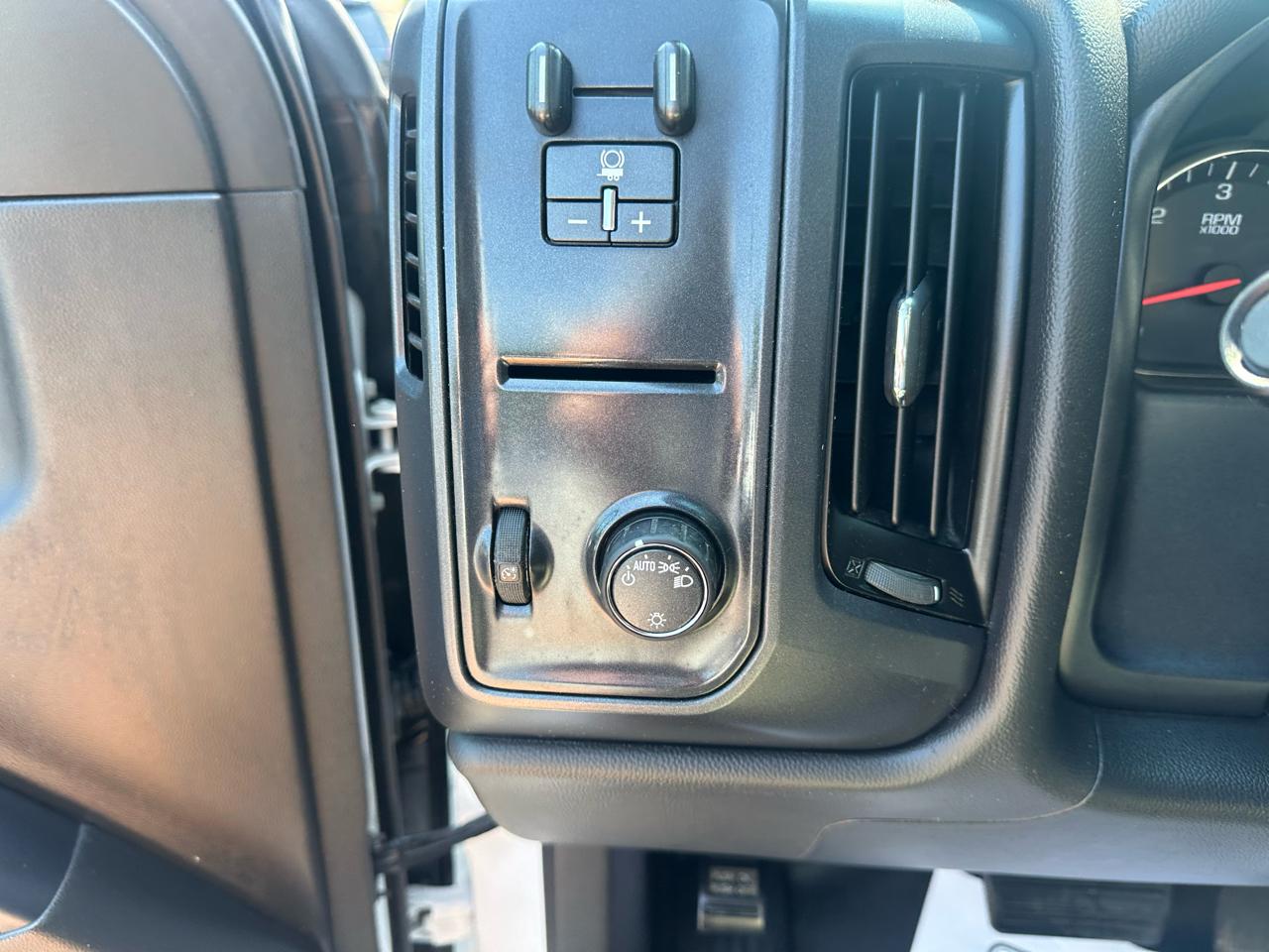 Chevrolet Silverado 2500HD 2WD Crew Cab 153" Work Truck 2015