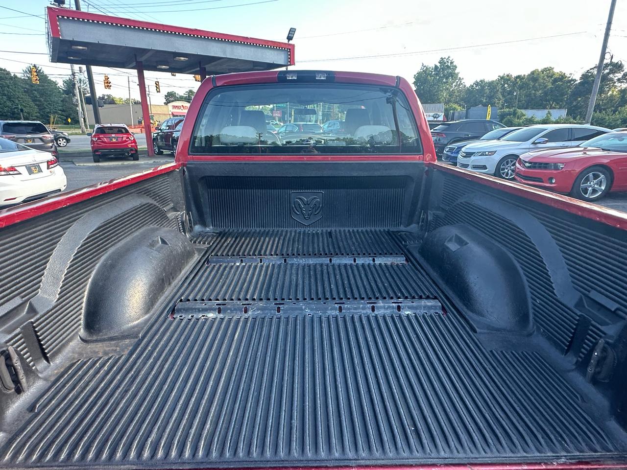 Dodge Ram 1500 4WD Quad Cab 140.5" SLT 2007