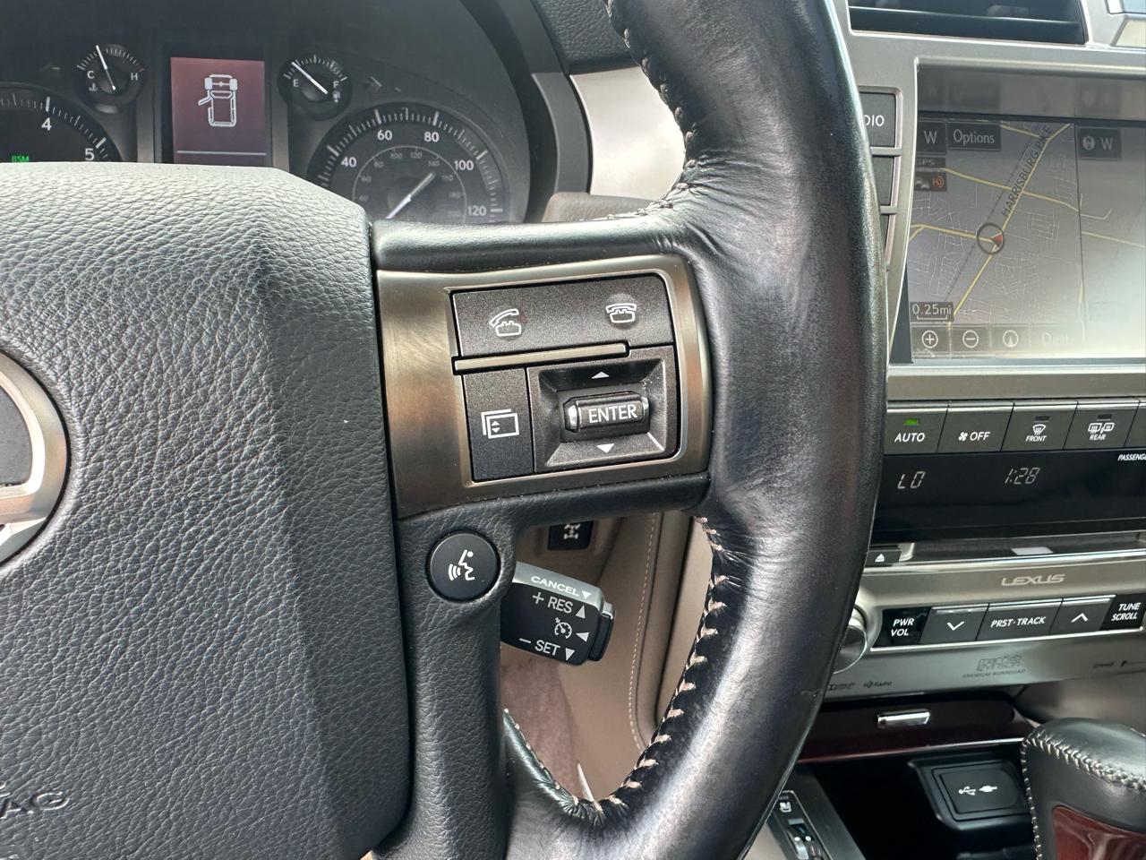 Lexus GX 460 4WD 4dr Luxury 2016