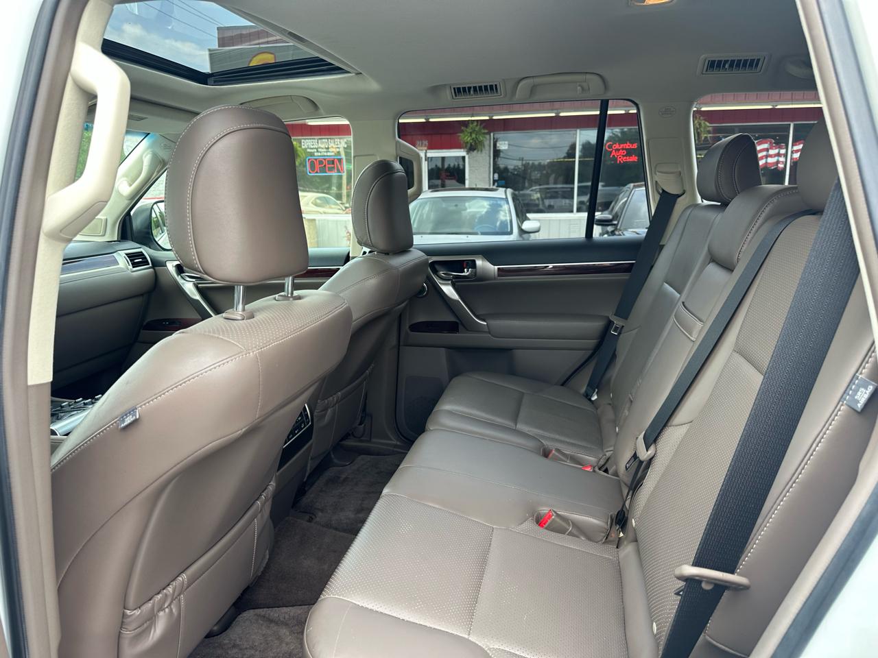 Lexus GX 460 4WD 4dr Luxury 2016