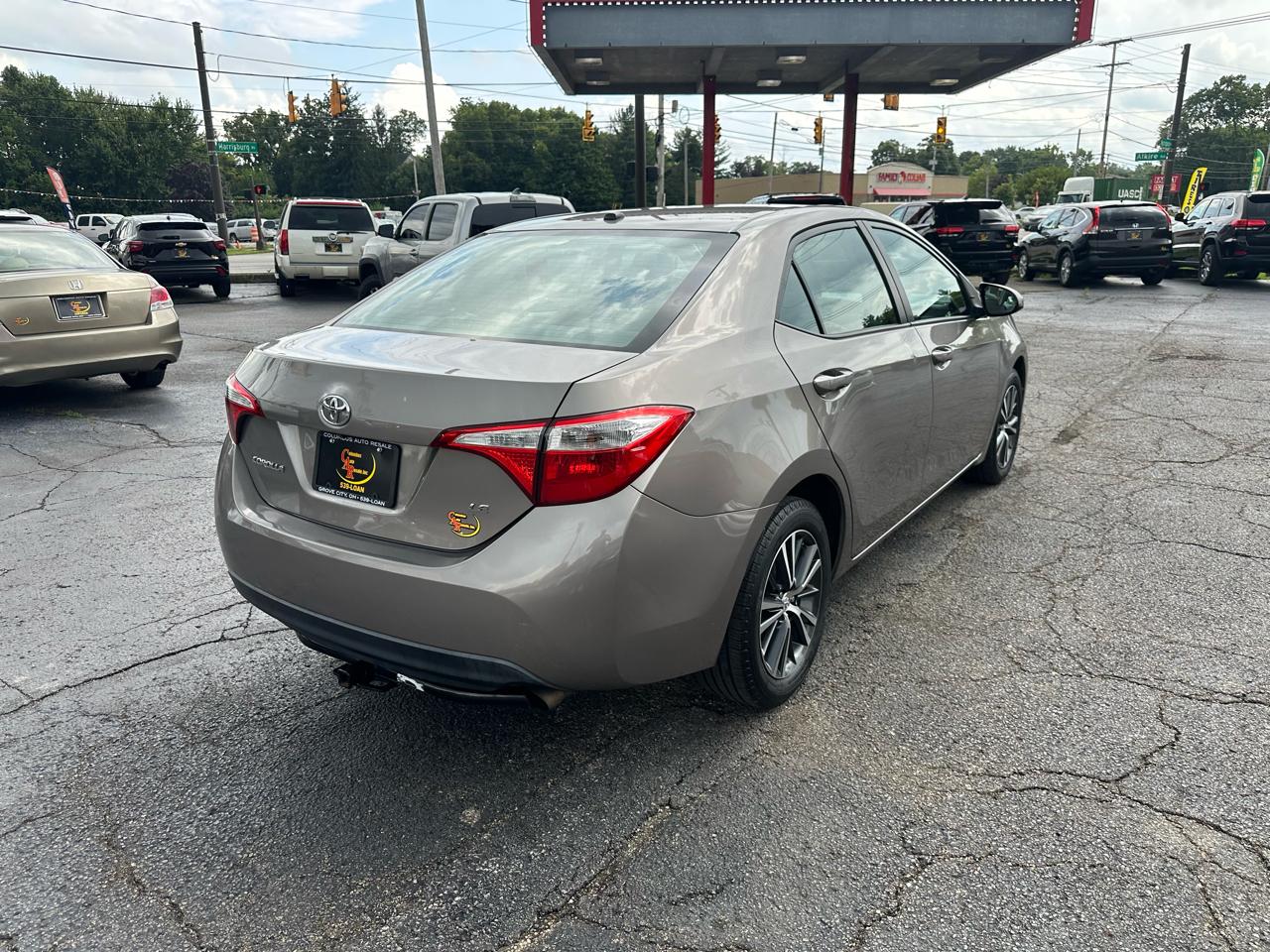 Toyota Corolla 4dr Sdn CVT S w/Special Edition Pkg (Natl) 2016