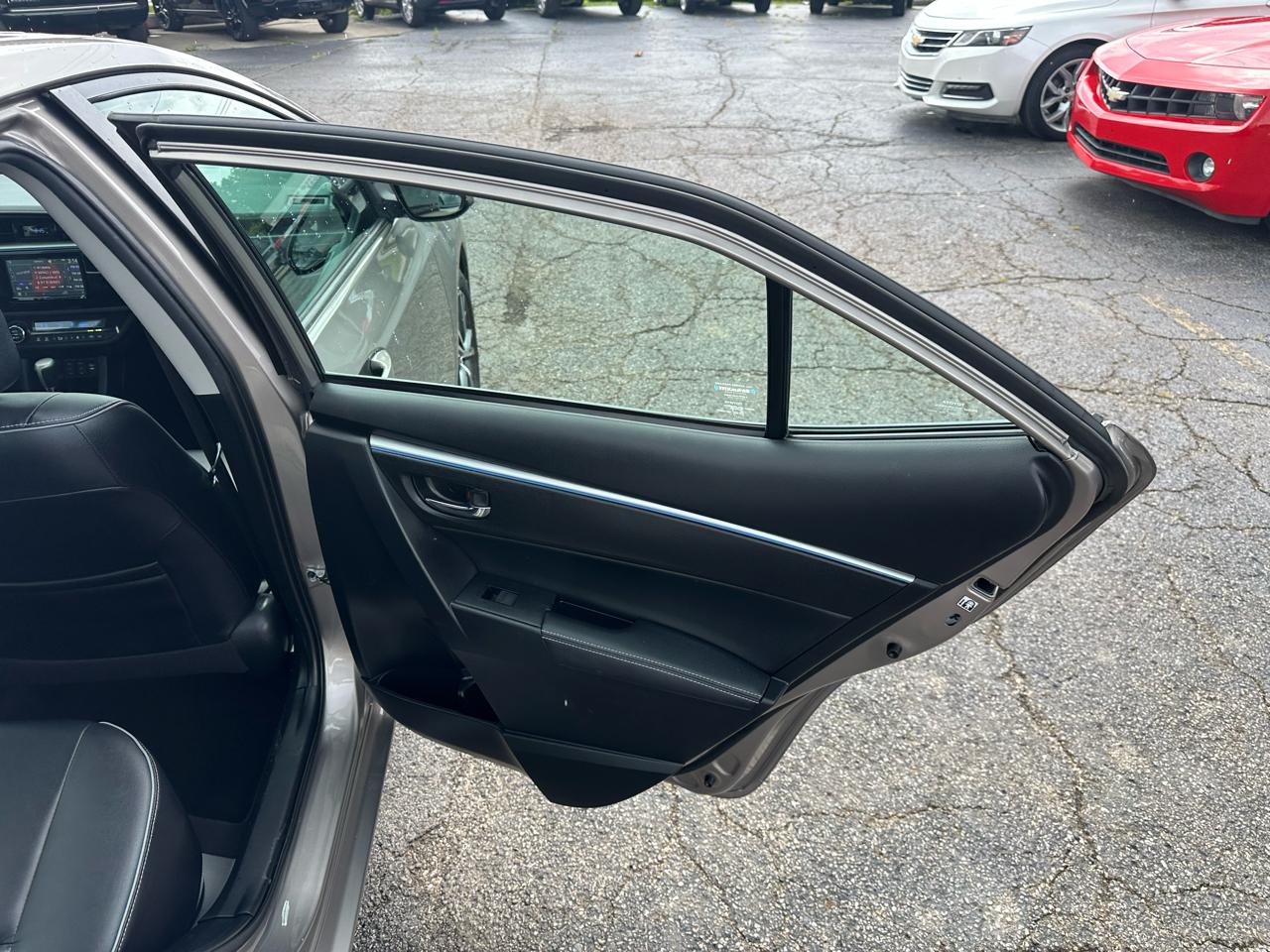 Toyota Corolla 4dr Sdn CVT S w/Special Edition Pkg (Natl) 2016