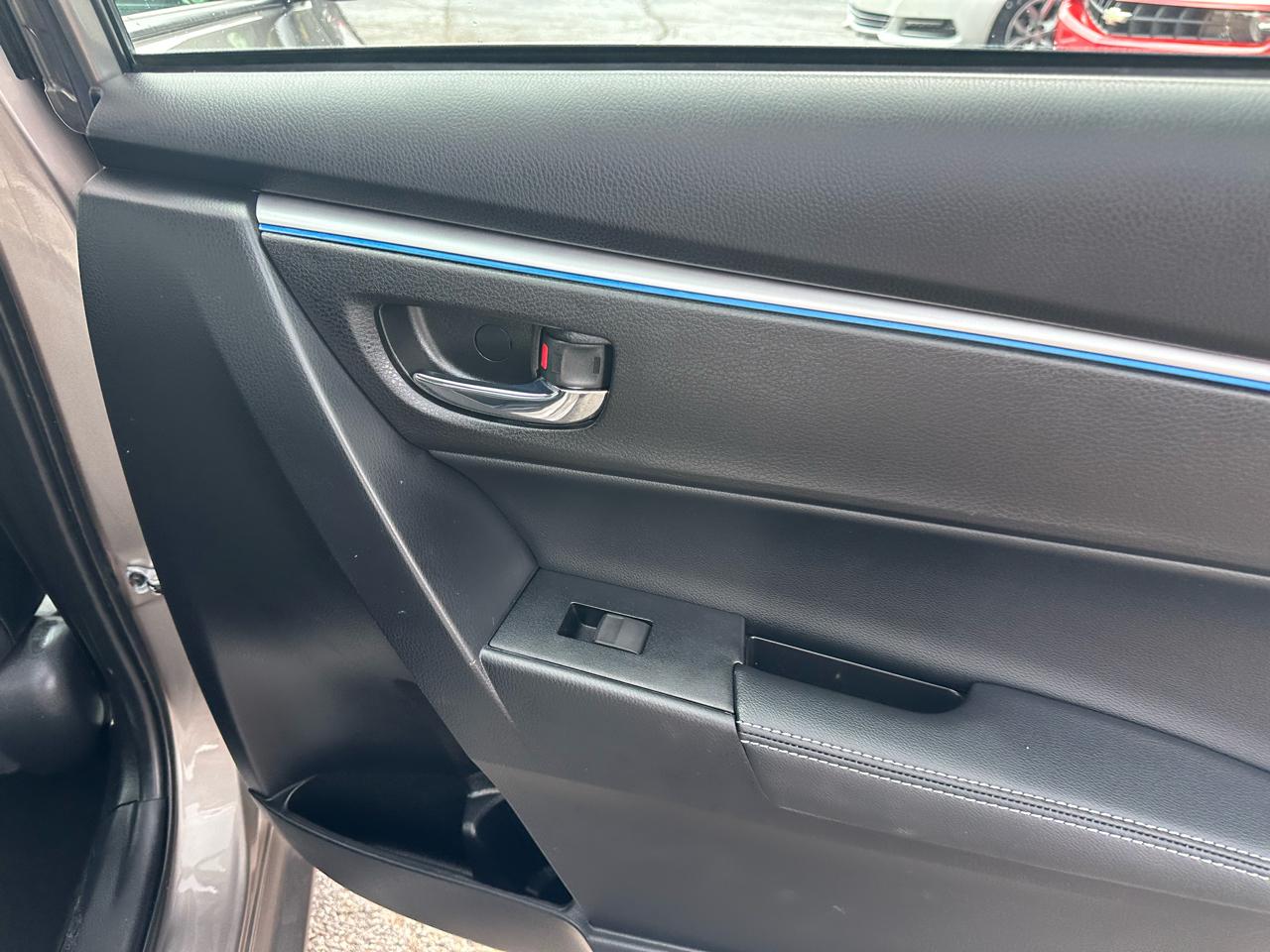 Toyota Corolla 4dr Sdn CVT S w/Special Edition Pkg (Natl) 2016