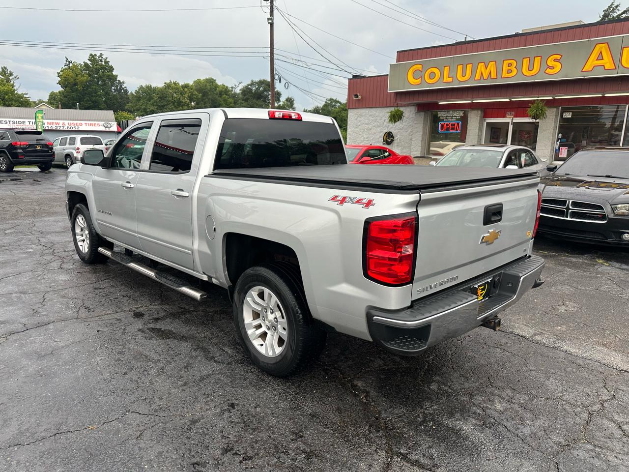 Chevrolet Silverado 1500 4WD Crew Cab 143.5" LT w/1LT 2017
