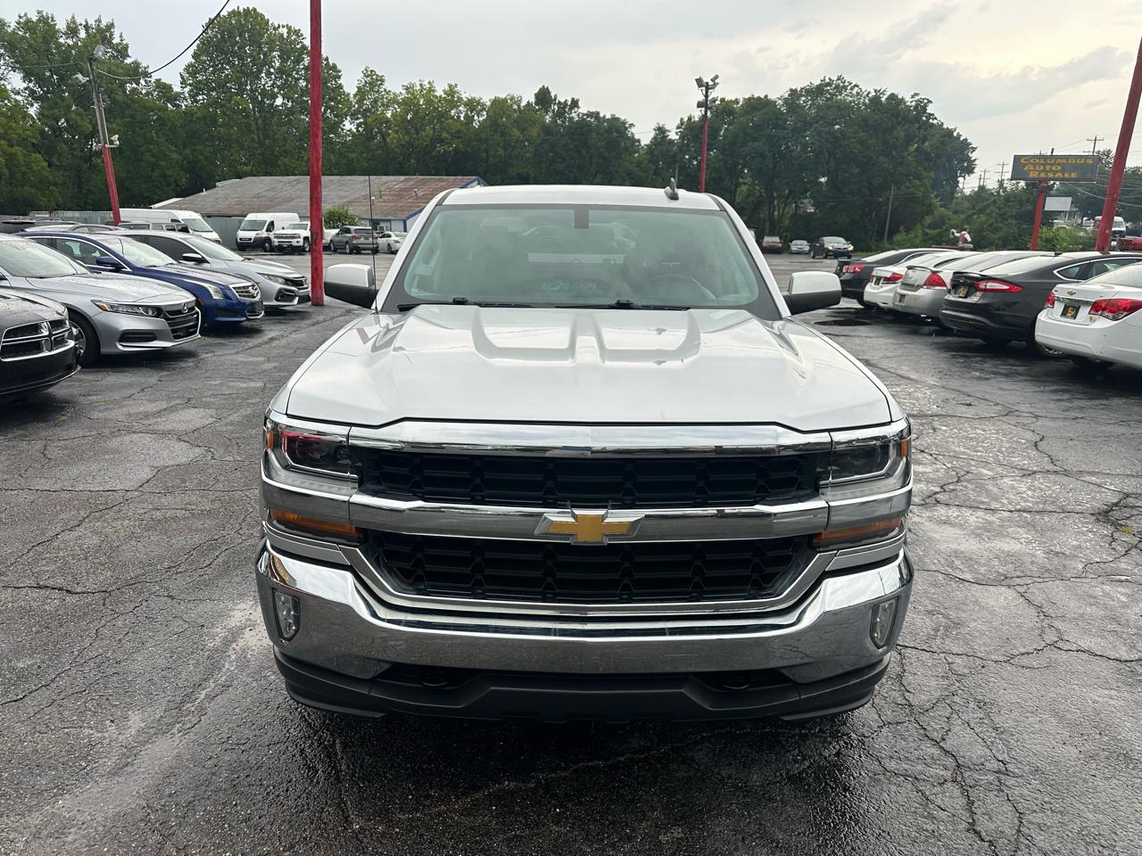 Chevrolet Silverado 1500 4WD Crew Cab 143.5" LT w/1LT 2017