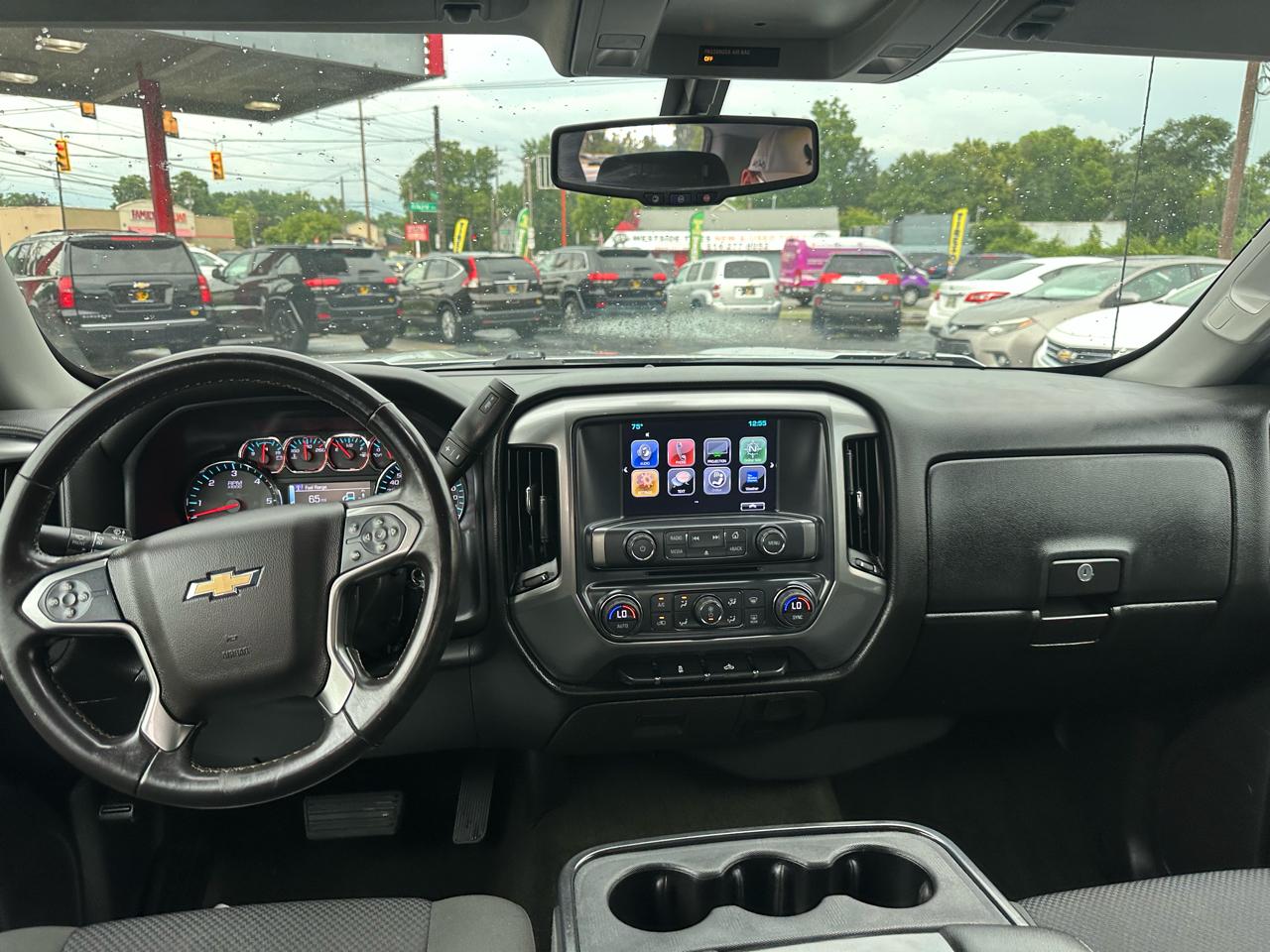 Chevrolet Silverado 1500 4WD Crew Cab 143.5" LT w/1LT 2017