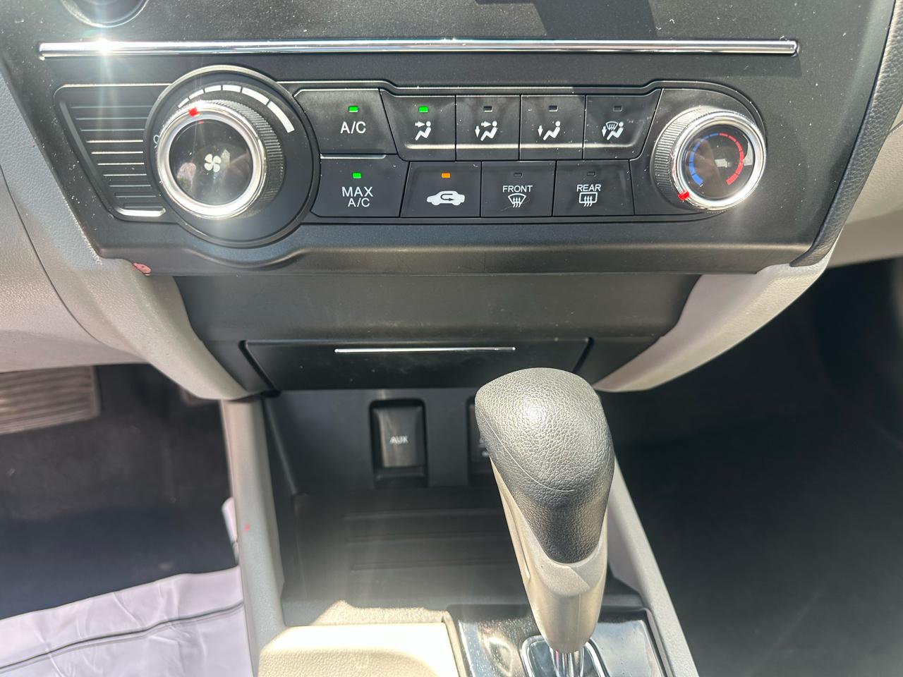 Honda Civic Sedan 4dr CVT LX 2015
