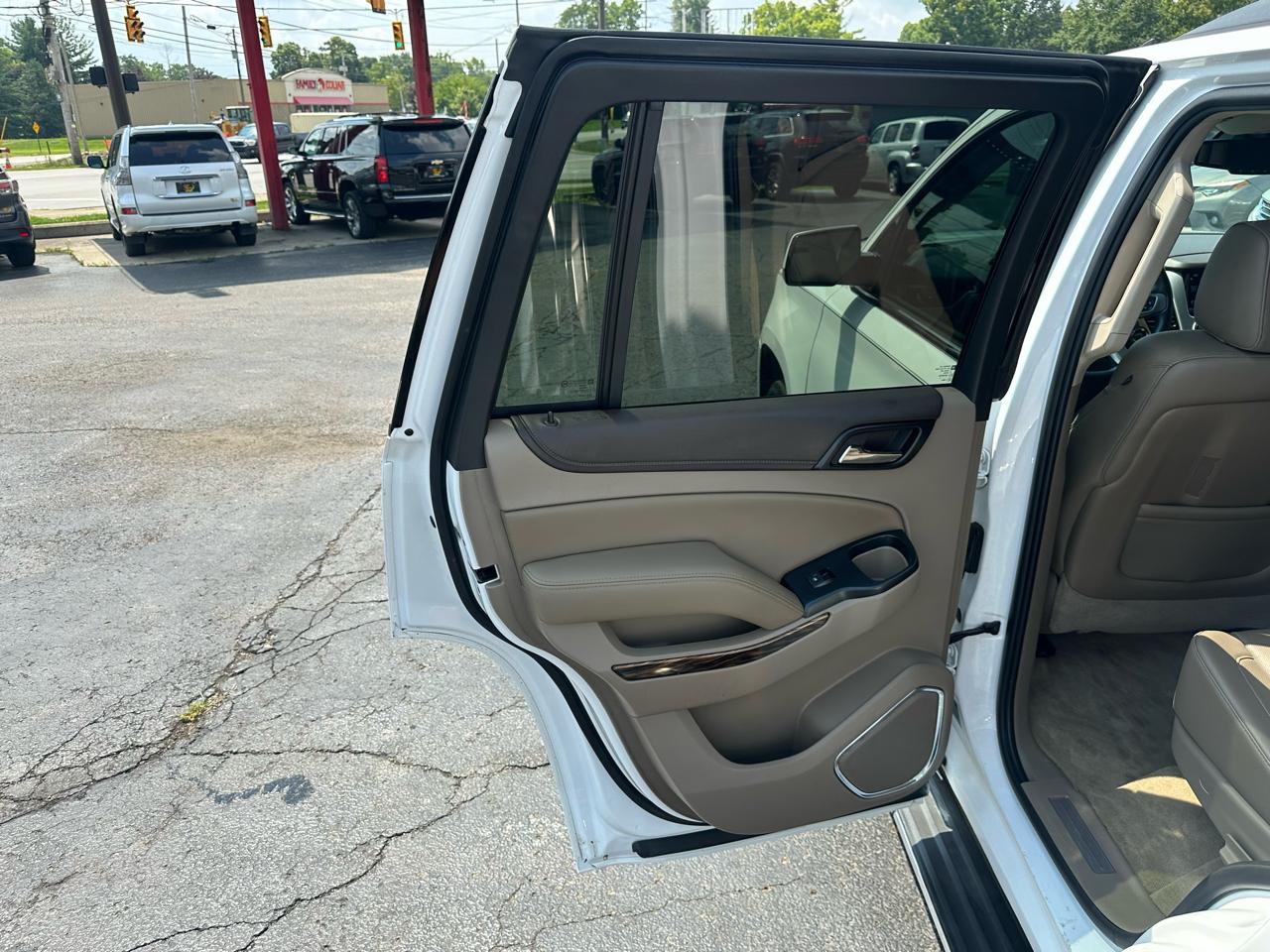 GMC Yukon 4WD 4dr SLT 2015