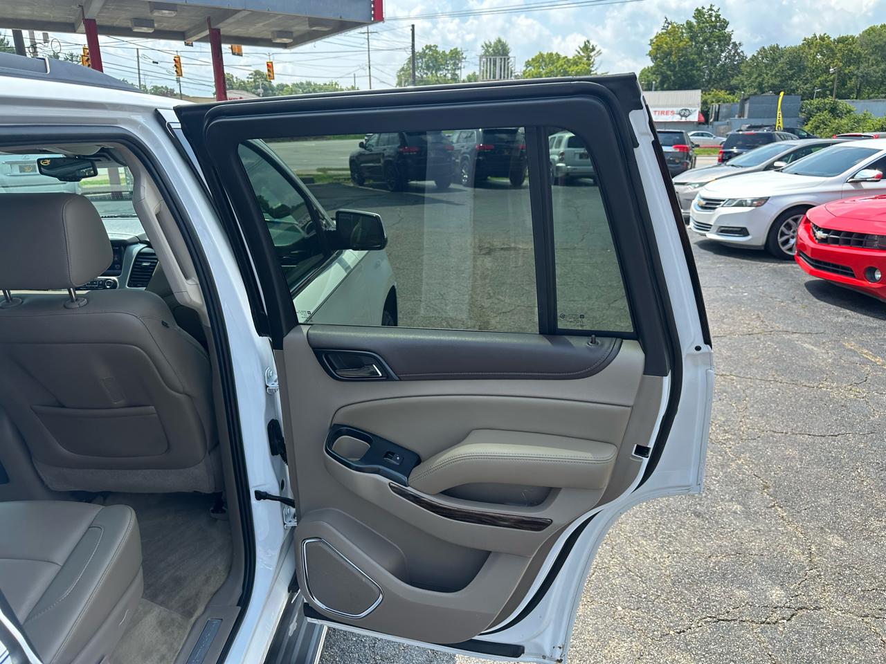 GMC Yukon 4WD 4dr SLT 2015