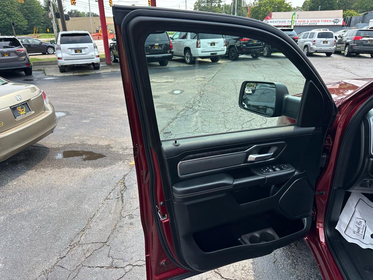 RAM 1500 Big Horn/Lone Star 4x4 Crew Cab 5'7" Box 2019